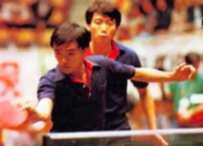 Cheng, partnered with Chen Longcan (Olympic Gold Medalist and World Champion), won multiple Chinese National Men’s Open Doubles titles in late 80s – early 90s.